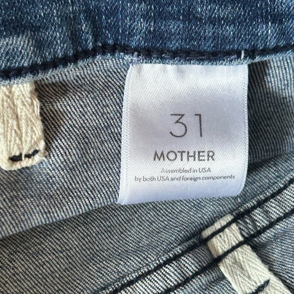 MOTHER Flare Jeans Distressed Hem Size 31 - Picture 4 of 8